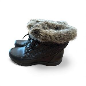 FALLS CREEK Women's 7.5 Black Quilted Fur-Lined Boots NWOT